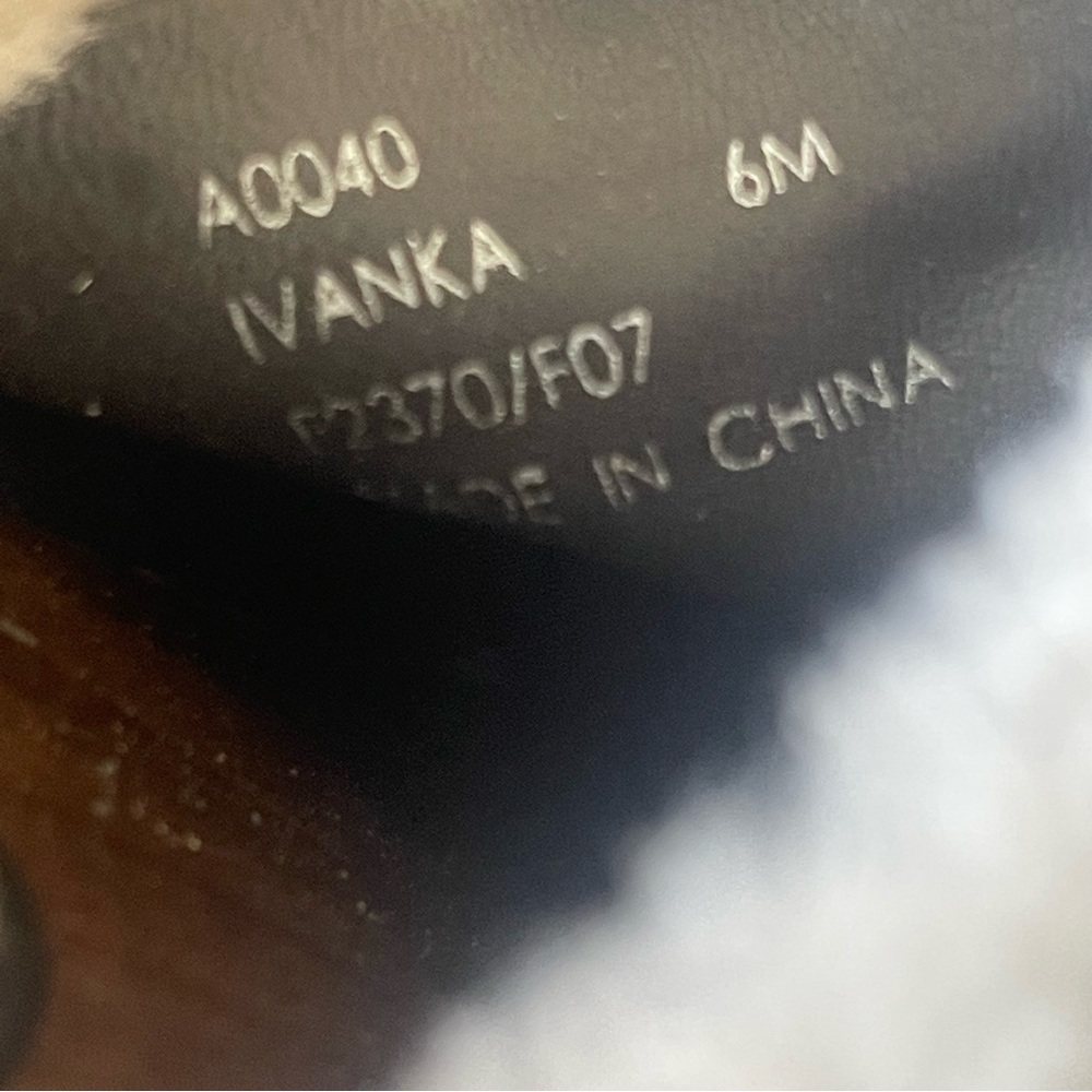 COACH Ivanka Signature Shearling Clogs Mules Brown Tan 6B Logo Studded - Picture 9 of 13